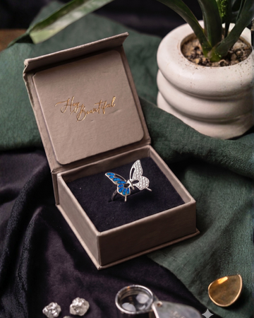 🦋 925 Silver Fluttering Azure & Crystal Butterfly Ring