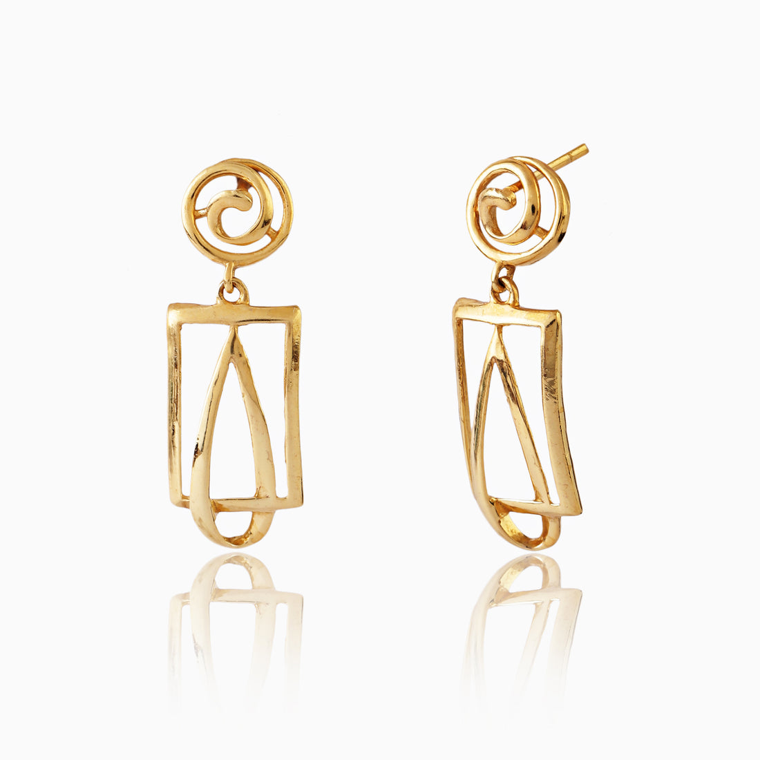 Front view of 925 silver golden rectangular drop earrings featuring sleek circular stud and minimal open-frame rectangle design