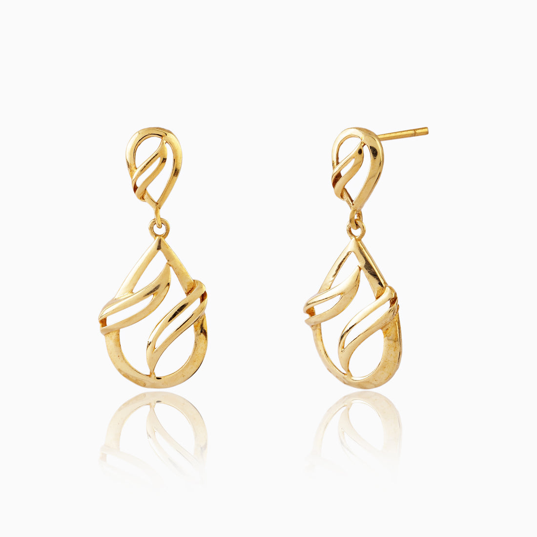Front view of 925 silver golden twisted teardrop drop earrings highlighting flowing curved structure