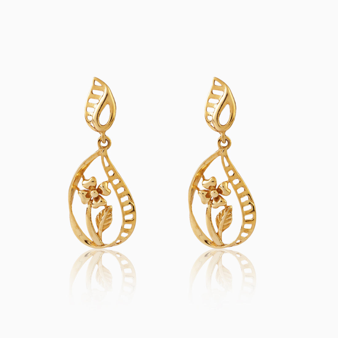 Front view of 925 silver gold-polish teardrop earrings featuring intricate blossom design and leaf detailing