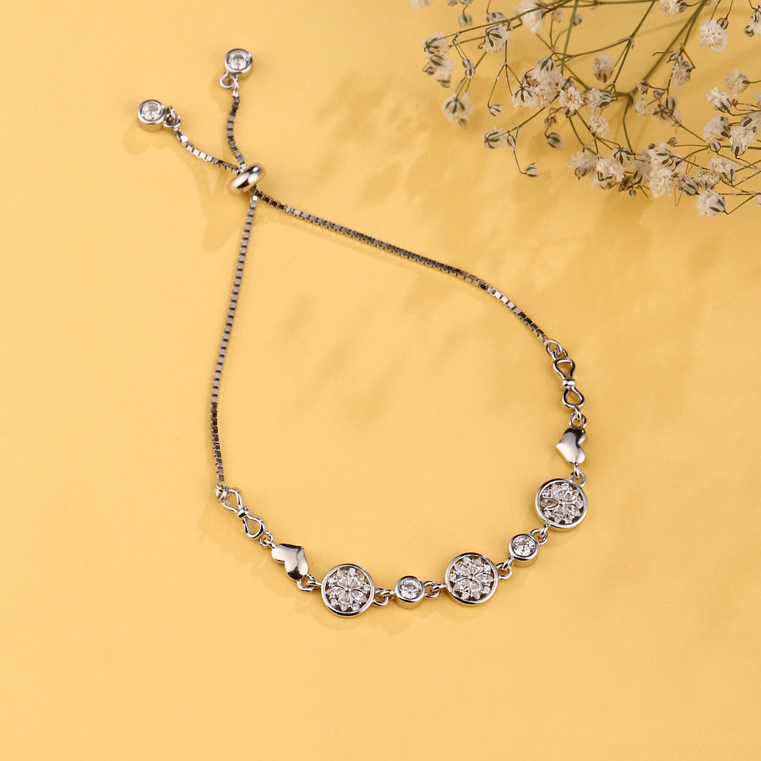 ❄️ 925 Silver Sparkling Petal Bolo Bracelet